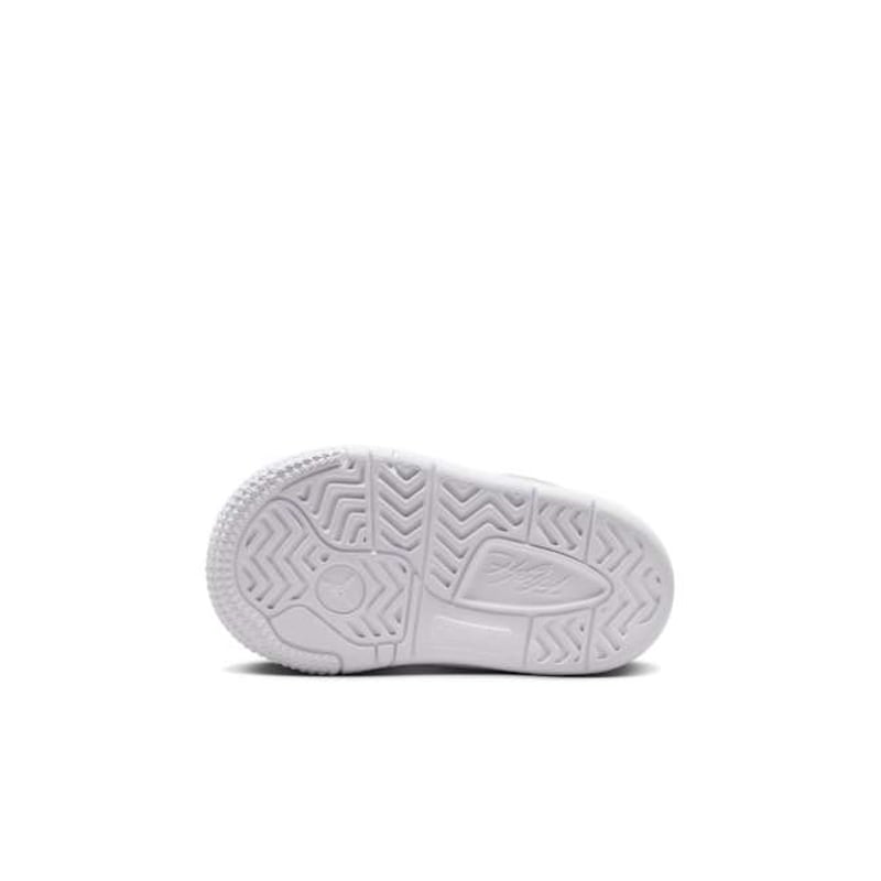 Jordan Flight Court HF3331-004 02