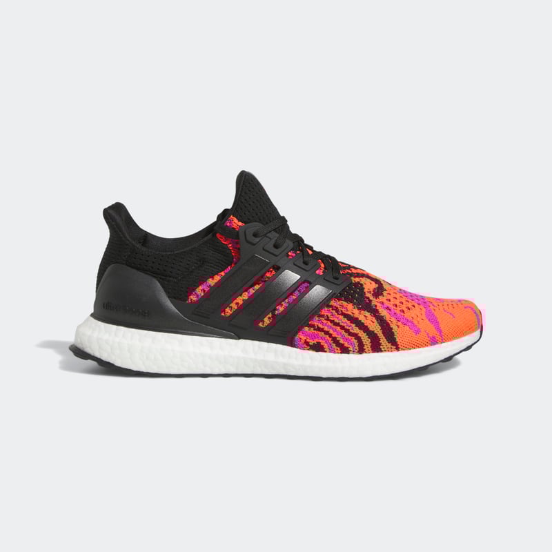 Ultra boost 1.0 solar orange & black cheap