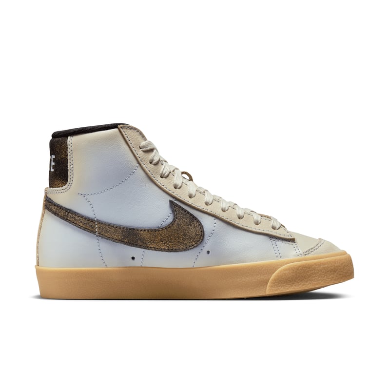 Nike Blazer Mid '77 Premium FQ8173-104 03