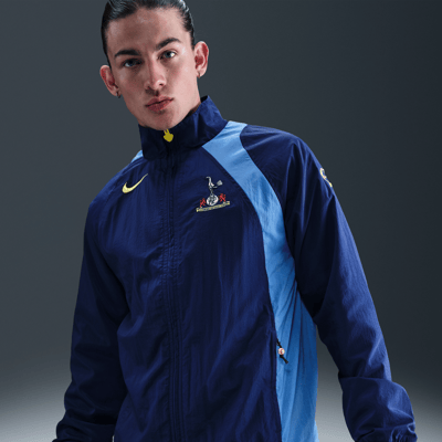Nike Tottenham Hotspur Total 90 Jas "Blue Void & Dynamic Yellow" | Heren | Sportstyle | 01 | SPORTSHOWROOM