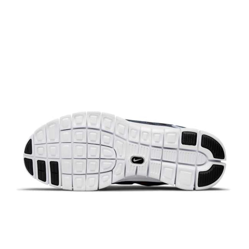 Nike Free Run 2 DM8915-600 02