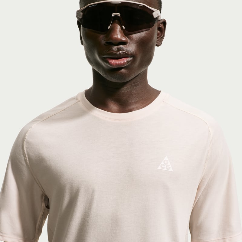 Nike ACG "Solar Chase" Dri-FIT ADV Shirt "Light Orewood Brown" | Men | Outdoor | 01 | SPORTSHOWROOM