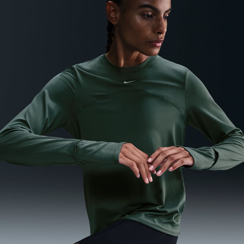 Nike Swift Dri-FIT Element UV Crew FB4297-338 03