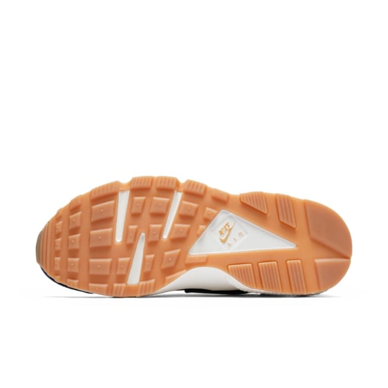 Nike Air Huarache Premium 859429-401 02