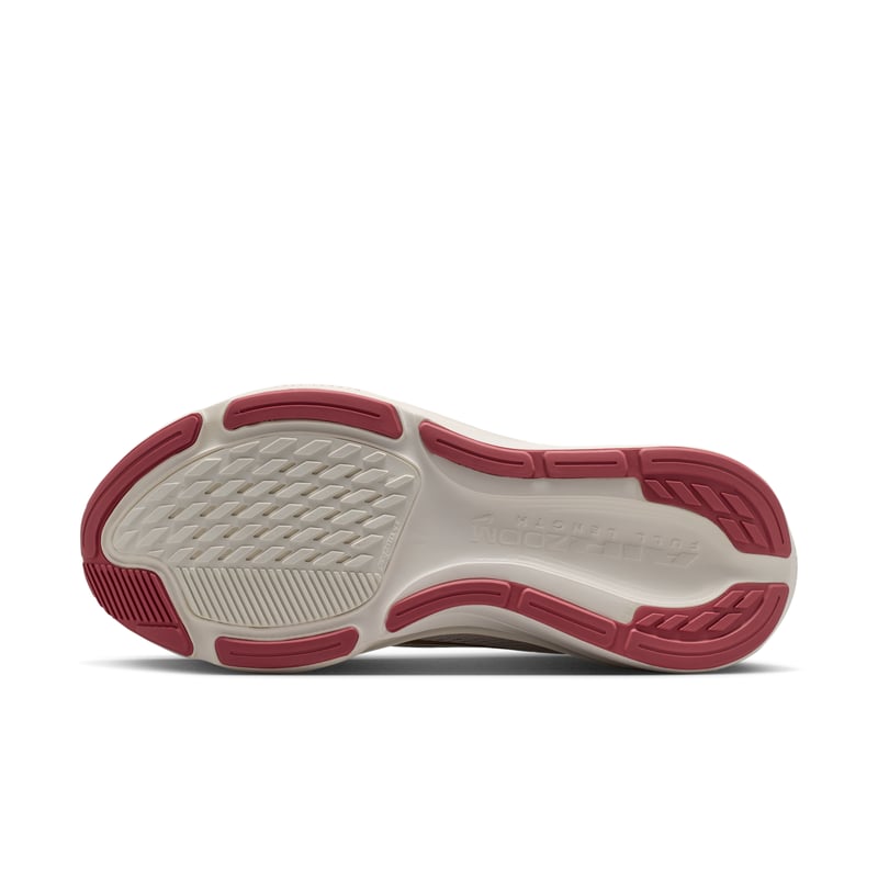 Nike Pegasus 42 runners "Phantom & Chalk" | Women | Running | 02 | SPORTSHOWROOM