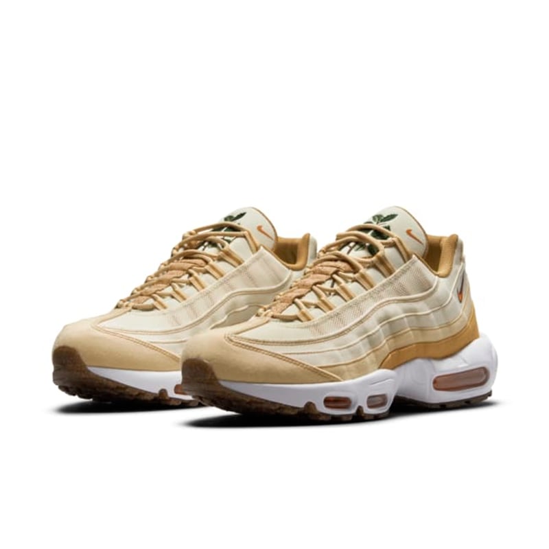 Nike Air Max 95 SE DC3991-100 05