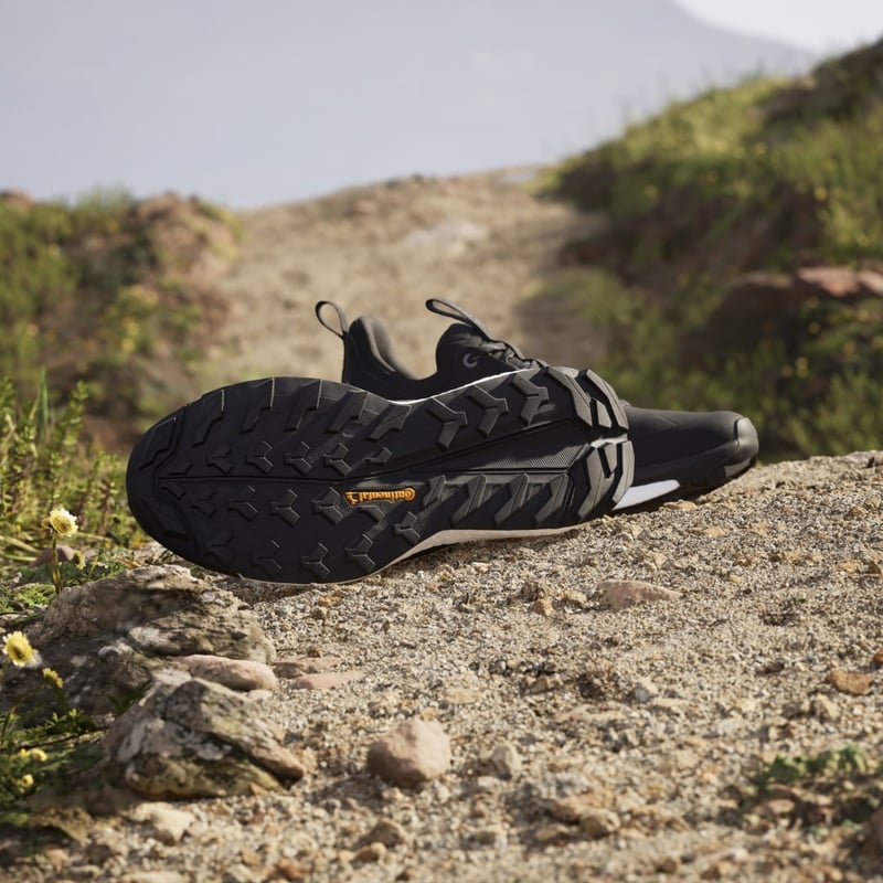 adidas Terrex Free Hiker 2.0 Low ID7697 03
