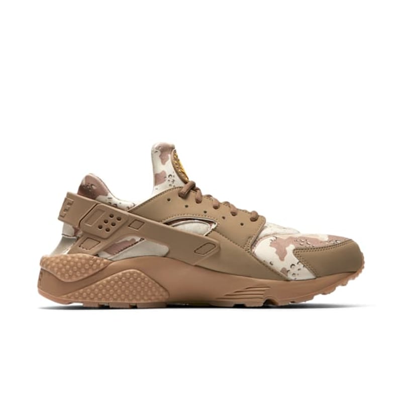 Nike Air Huarache AT6156-200 03