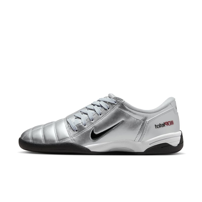 Nike Total 90 IM7595-001 01