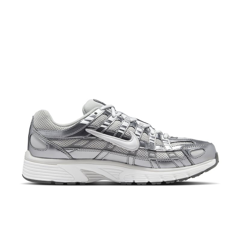 Nike P-6000 sneakers "Grey Fog & Metallic Cool Grey" | Dame | Sportstyle | 02 | SPORTSHOWROOM