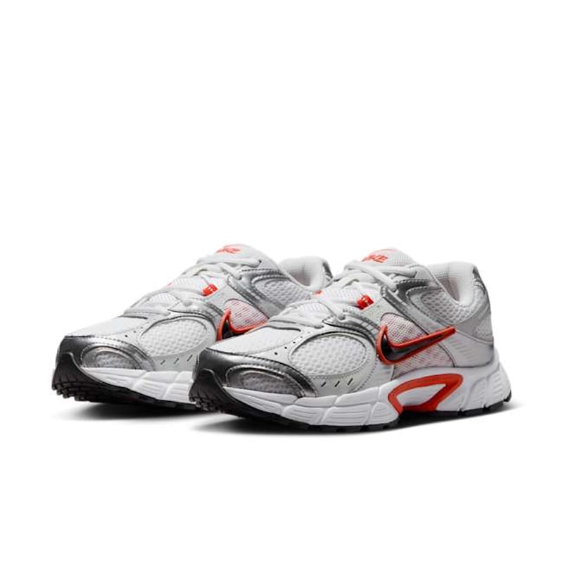 Nike V5 RNR HQ7901-100 05