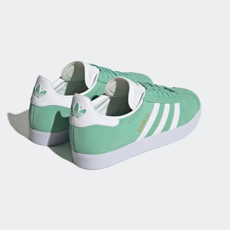 adidas Gazelle HQ4410 02