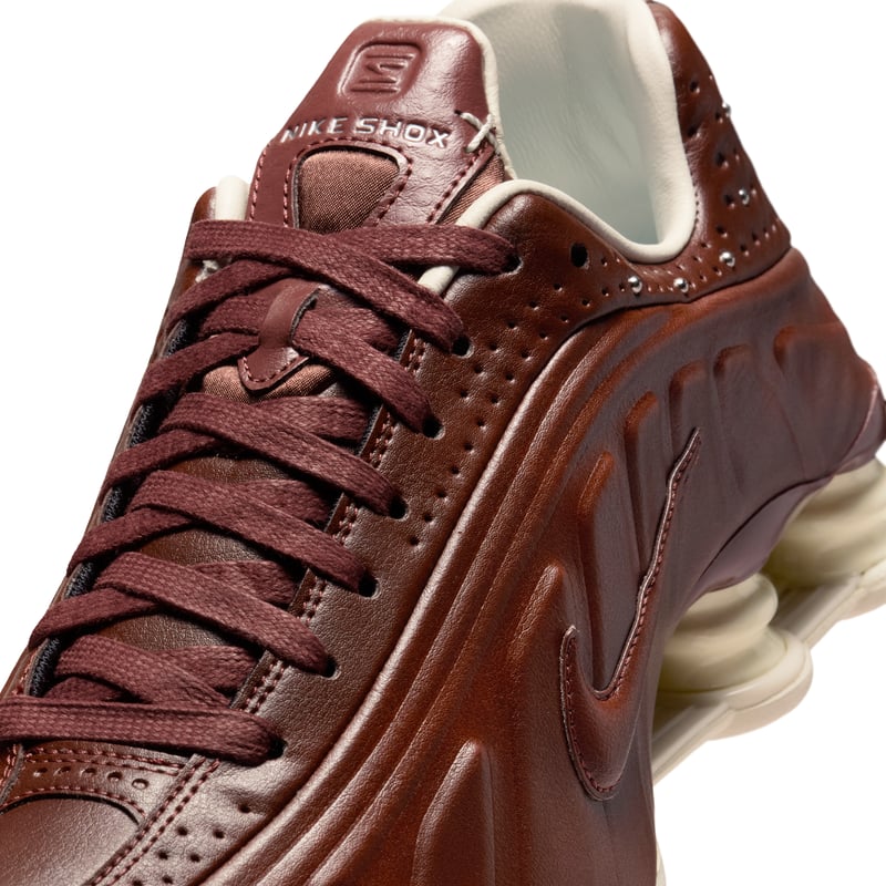 Nike Shox R4 IM6690-220 07