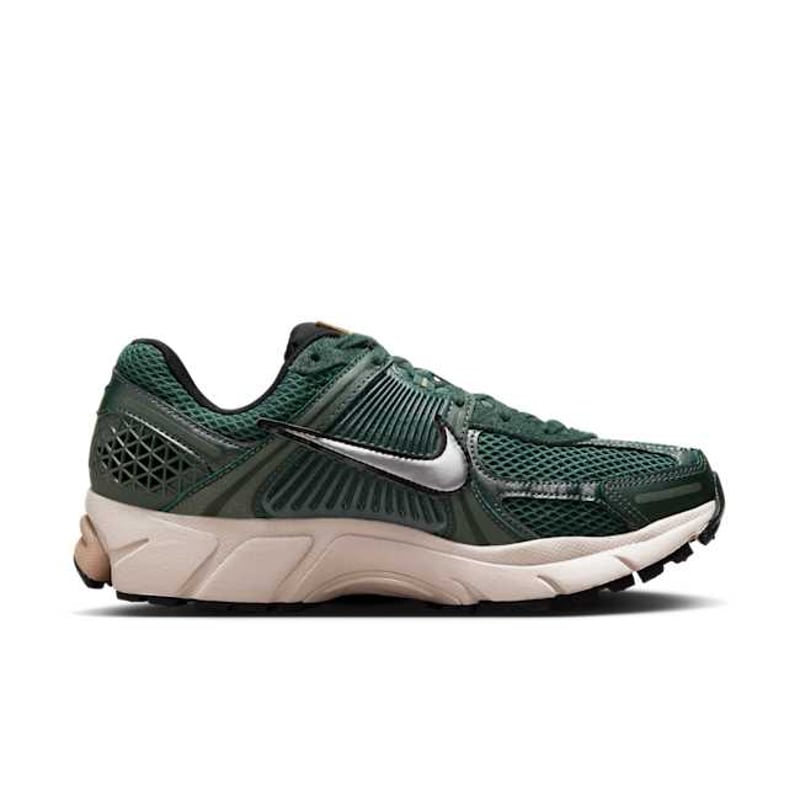 Nike Zoom Vomero 5 FN6742-300 03