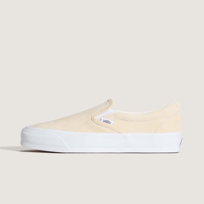 Vans Premium Classic Slip-On VN000D9PCHW