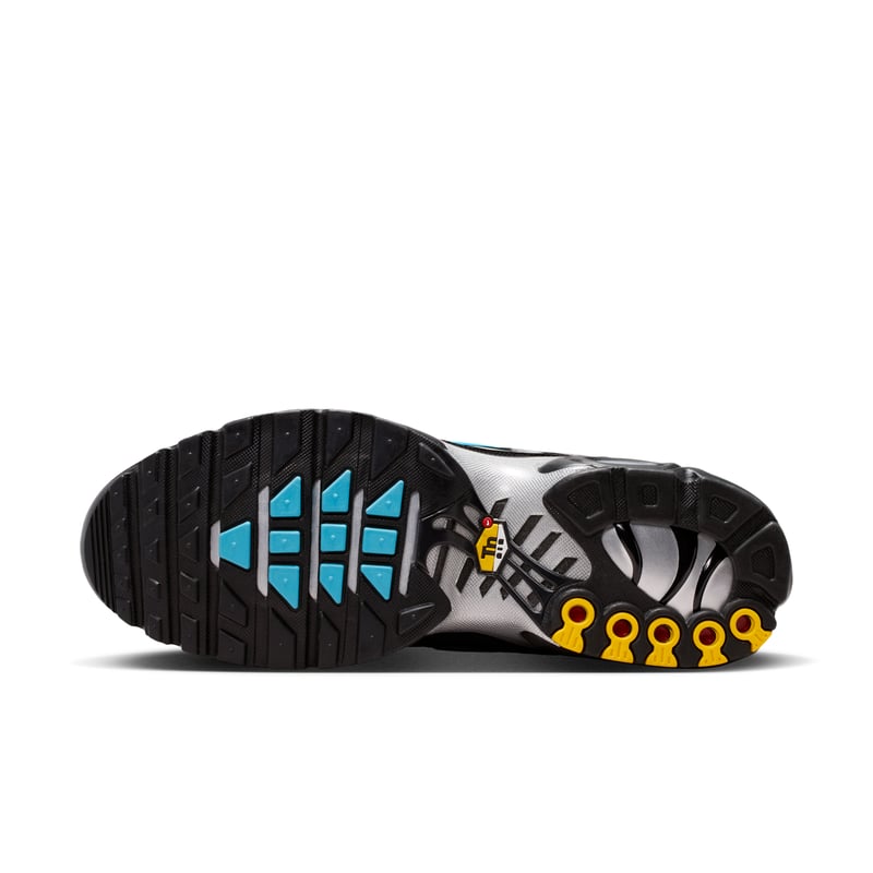Superge Nike Air Max Plus Premium "Scorpion" | Moški | Sportstyle | 02 | SPORTSHOWROOM