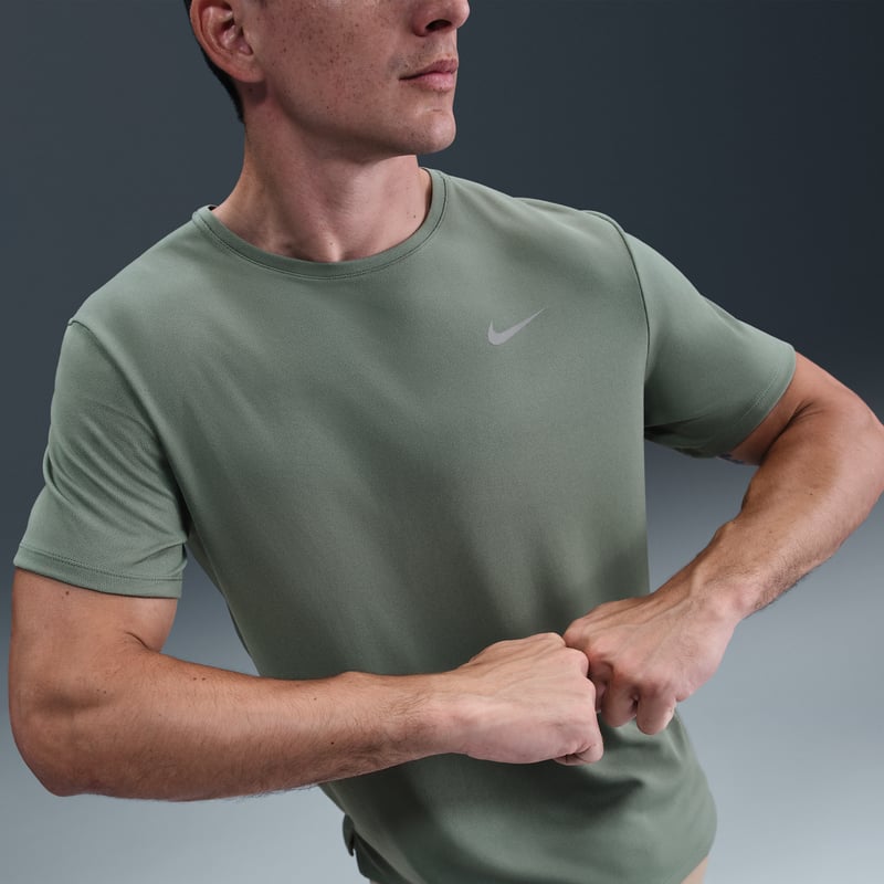 Majica Nike Miler Dri-FIT "Clay Green" | Moški | Tek | 03 | SPORTSHOWROOM