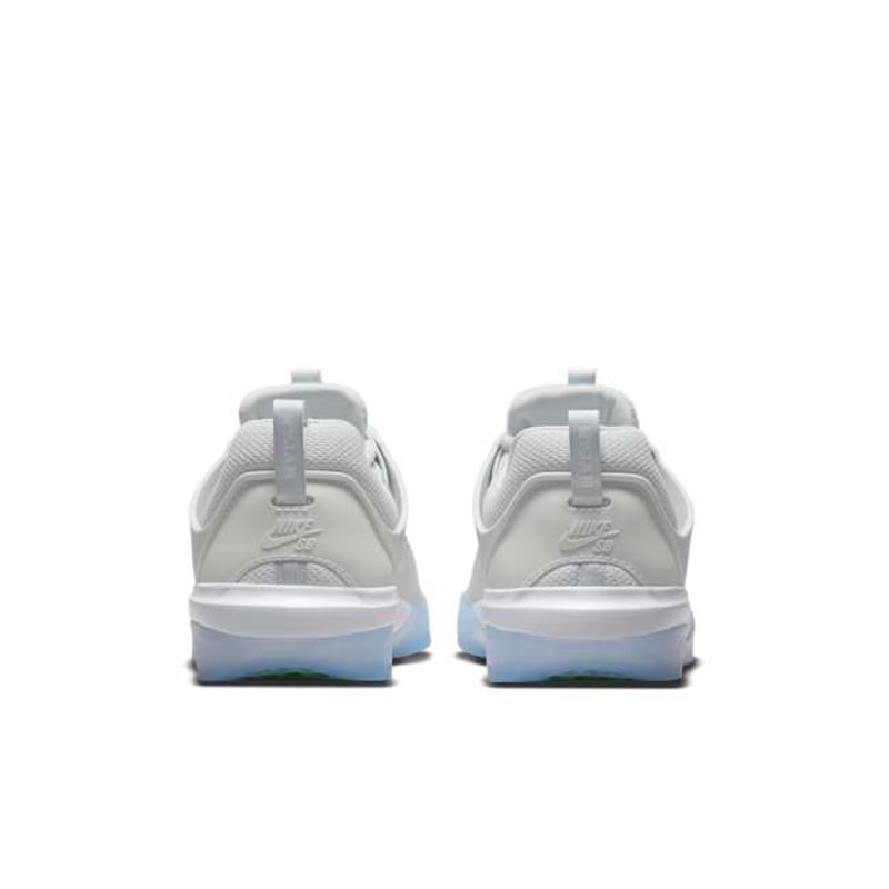 Nike SB Nyjah 3 DV7896-002 06