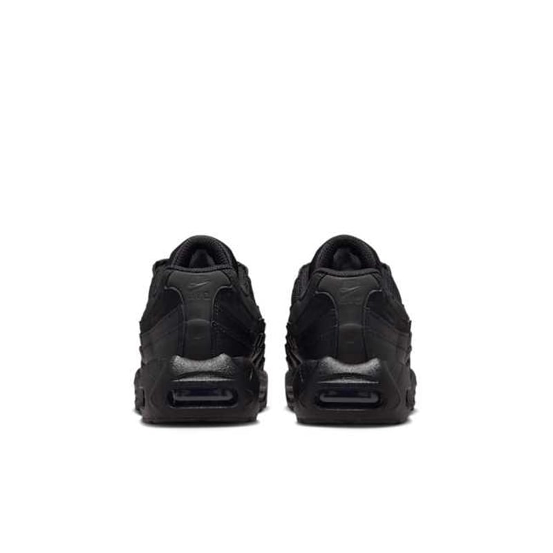 Nike Air Max 95 Recraft HQ6364-001 06