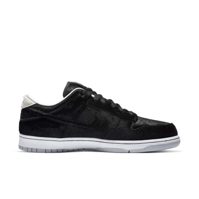 Nike SB Dunk Low x Medicom Toy CZ5127-001 03