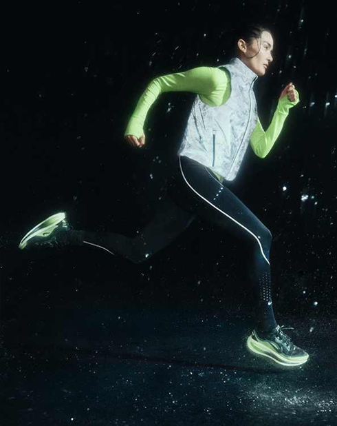 Nike Vomero 18 GORE-TEX HQ7002-300