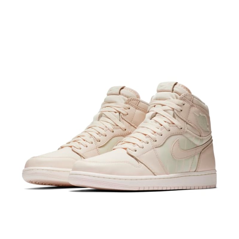 Jordan 1 Retro High OG 555088-801 04