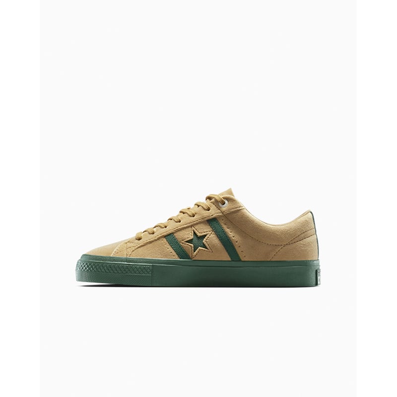 Converse One Star Academy Pro x UNDEFEATED A12132C 03