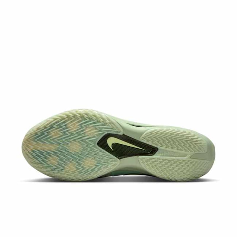 Nike G.T. Cut 3 Turbo HV9918-300 02