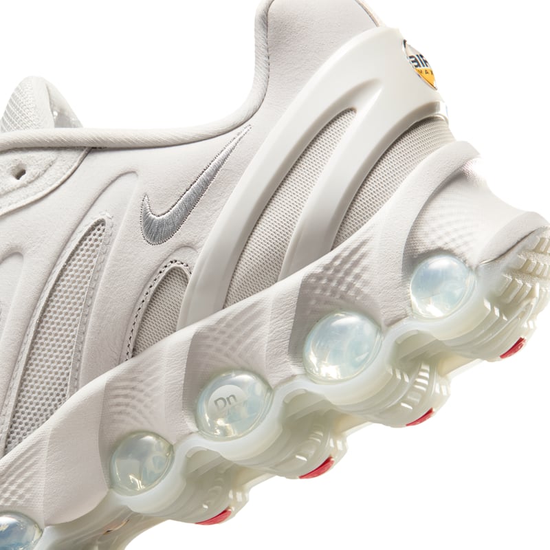 Tenisky Nike Air Max Dn8 Leather "Platinum Tint & Light Smoke Grey" | Muži | Sportstyle | 08 | SPORTSHOWROOM