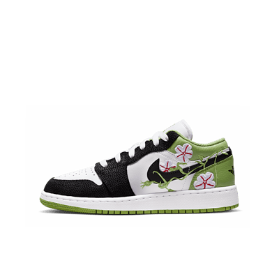 Jordan 1 Low SE DQ8389-100