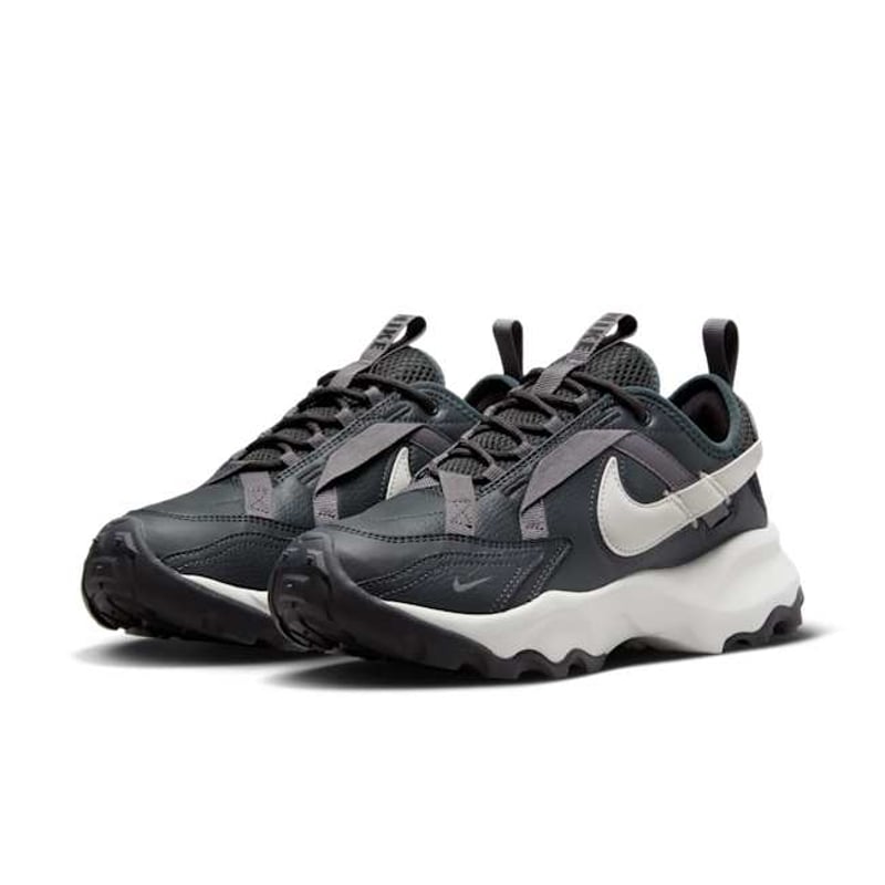 Nike TC 7900 DD9682-001 06