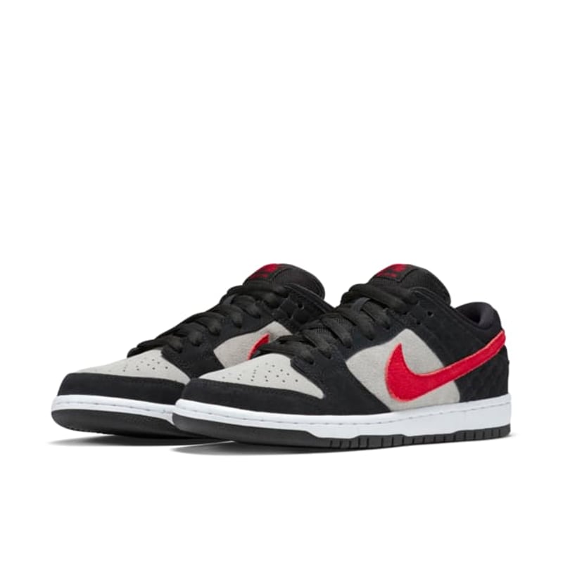 Nike SB Dunk Low Premium x Primitive 504750-060 05