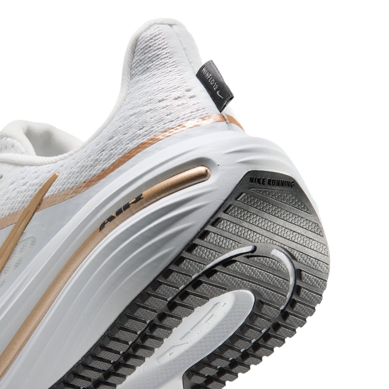 Nike Winflo 12 Laufschuhe "Off White & Blur" | Damen | Laufen | 08 | SPORTSHOWROOM