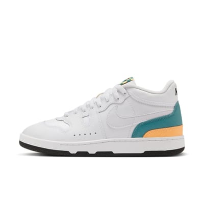 Nike Attack HF3056-100
