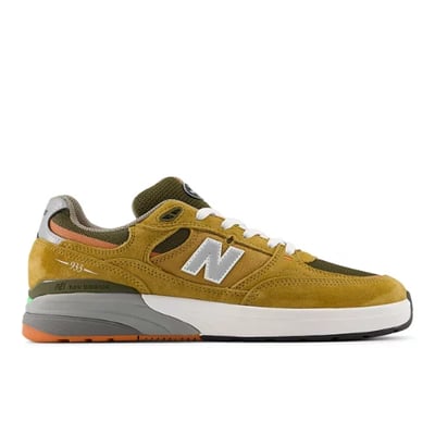 New Balance Numeric Andrew Reynolds 933 NM933MNO