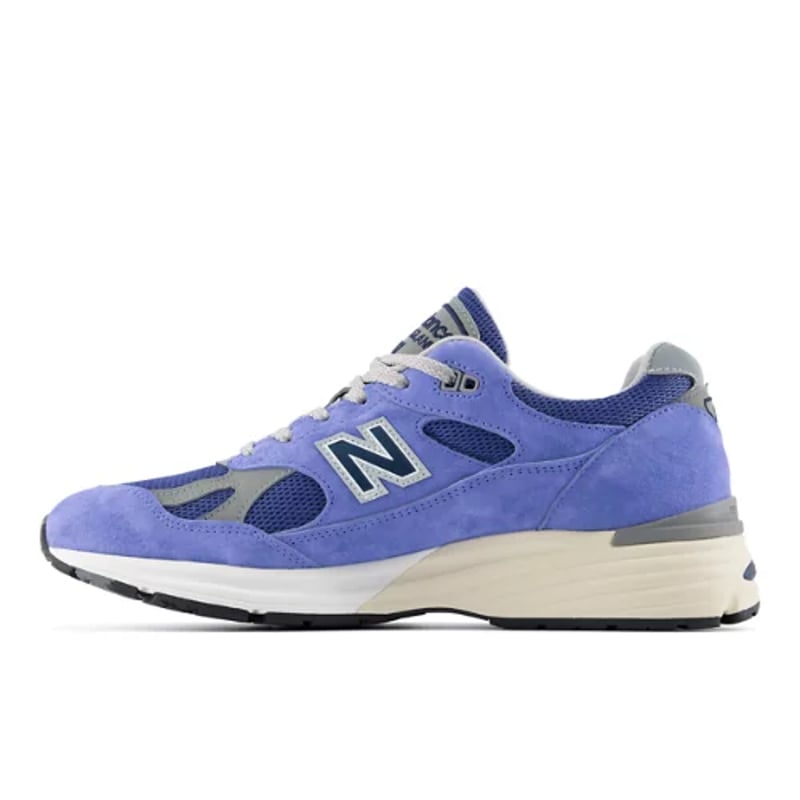 New Balance 991v2 Made in UK Summer Brights sneakerit "Baja Blue & Moon Mist" | Miehet & Naiset | Sportstyle | 01 | SPORTSHOWROOM