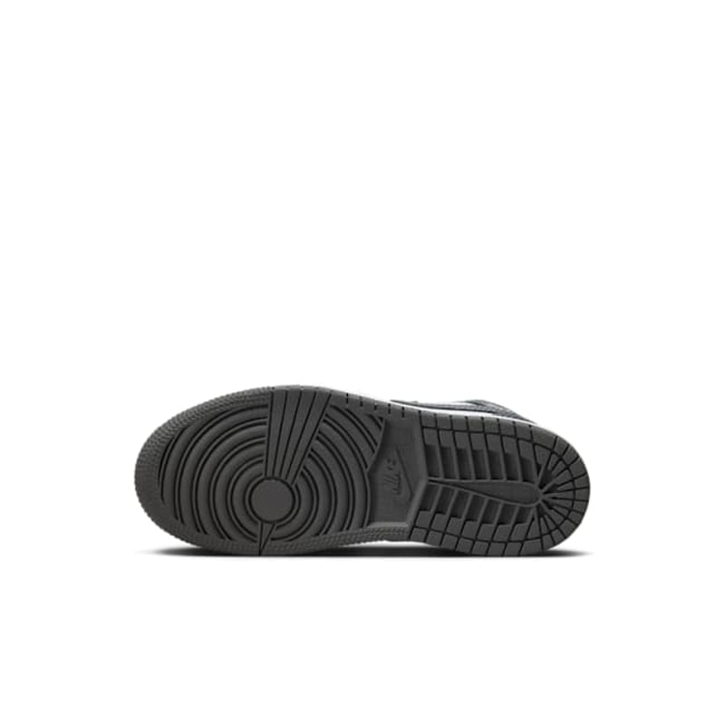Jordan 1 Mid DQ8424-001 02