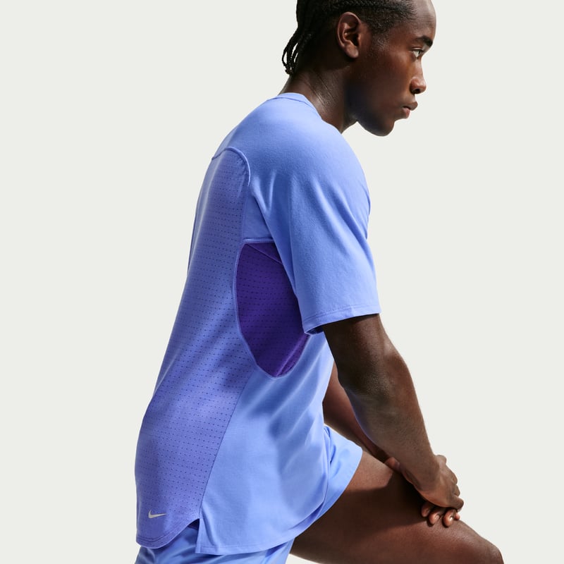 Nike ACG 'Solar Chase' Dri-FIT ADV Shirt "Royal Pulse & Persian Violet" | Men | Outdoor | 03 | SPORTSHOWROOM