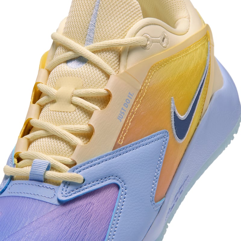 Nike HyperAce 3 SE volleyballsko "Coconut Milk & Hydrogen Blue" | Dame | Volleyball | 07 | SPORTSHOWROOM