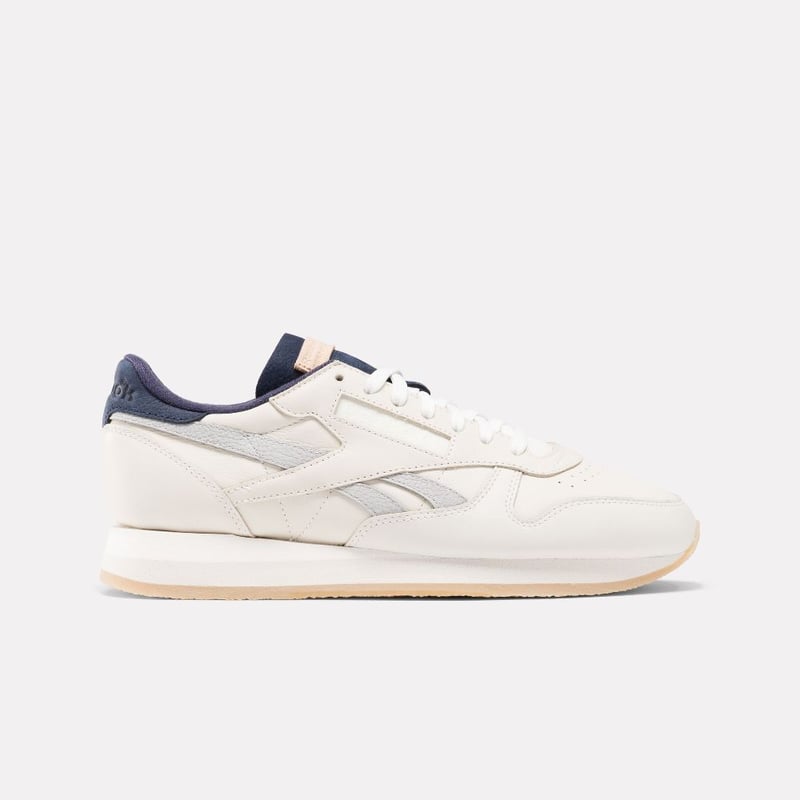 Reebok Classic Leather Premium 23356423 01