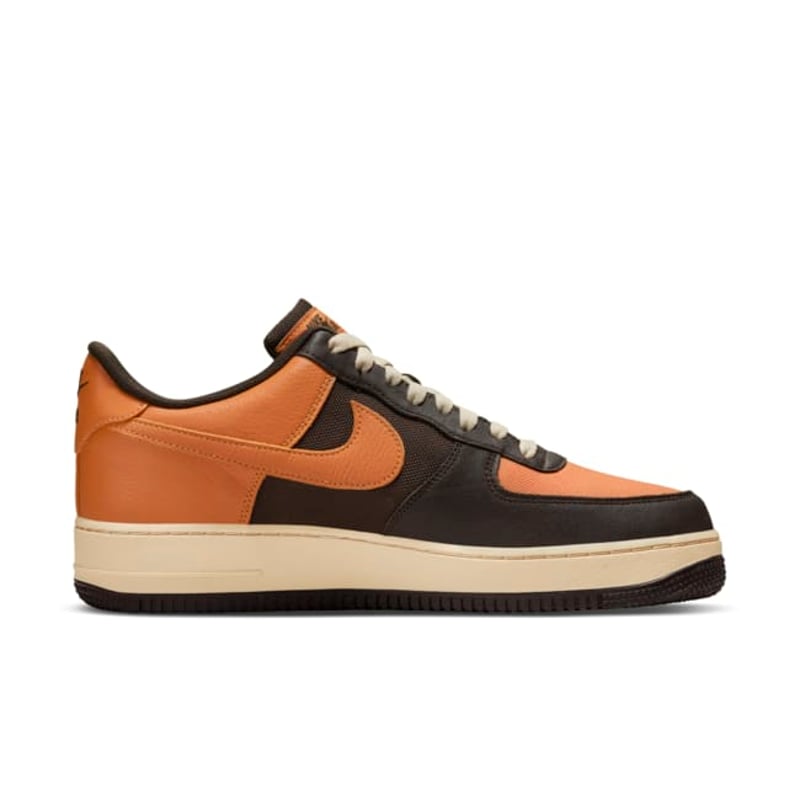 Nike Air Force 1 GORE-TEX DO2760-220 03