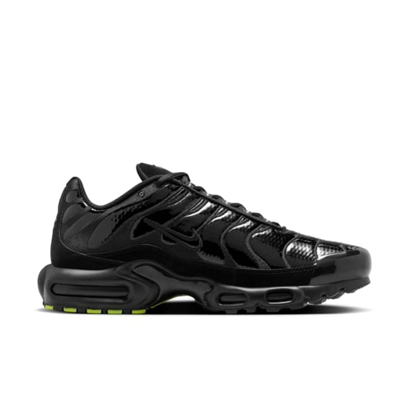 Nike Air Max Plus FJ2591-001 03