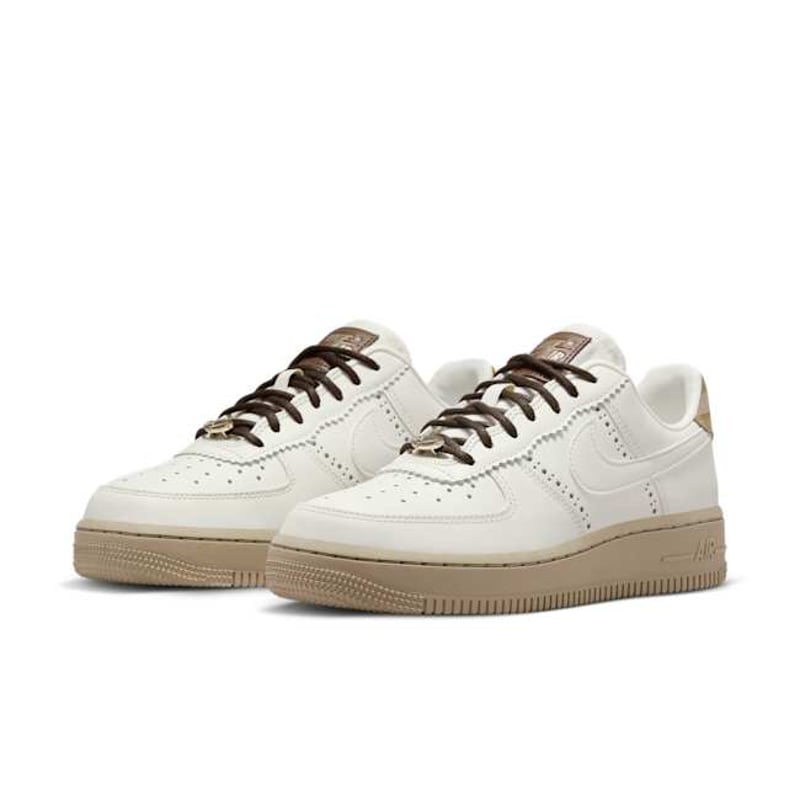 Nike Air Force 1 '07 LX FV3700-112 05