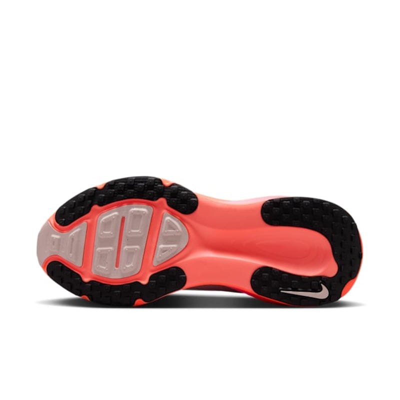 Nike Vomero 18 HM6804-600 02