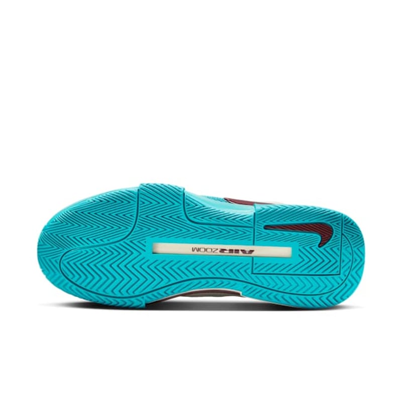 Nike GP Challenge 1 Premium HJ6651-300 02