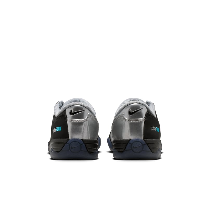 Nike Total 90 IQ7631-001 06