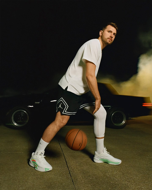 Jordan Luka 3 HQ5054-107