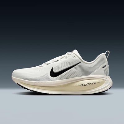 Nike Vomero 18 HM6803-101 01