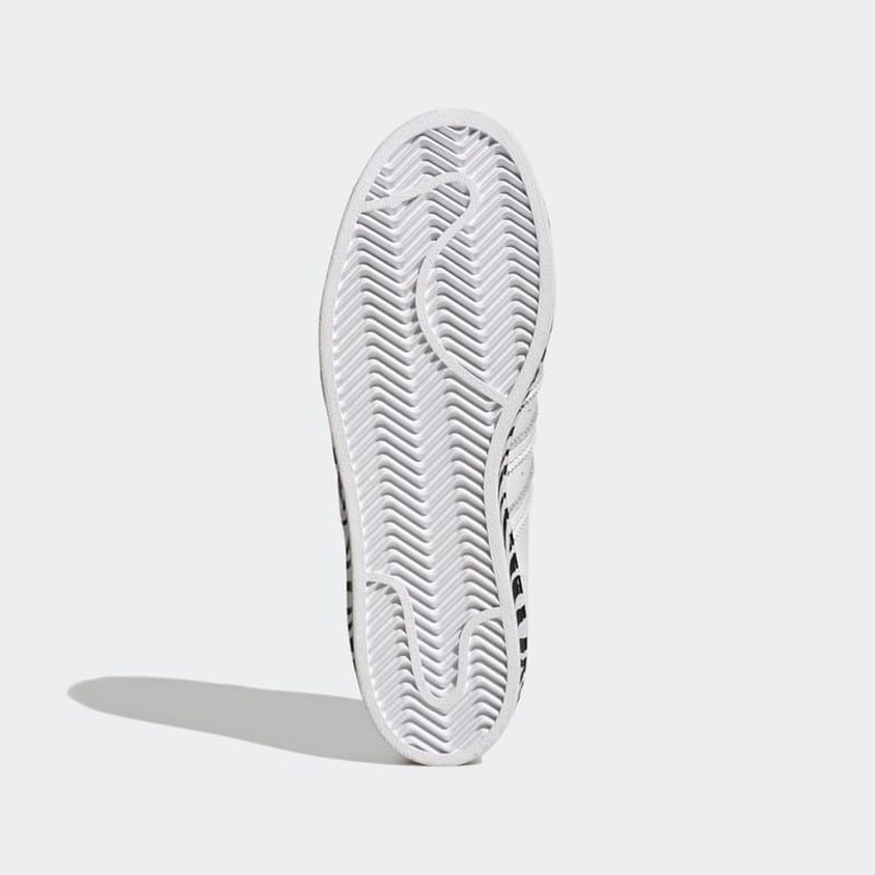 adidas Superstar GZ9679 03