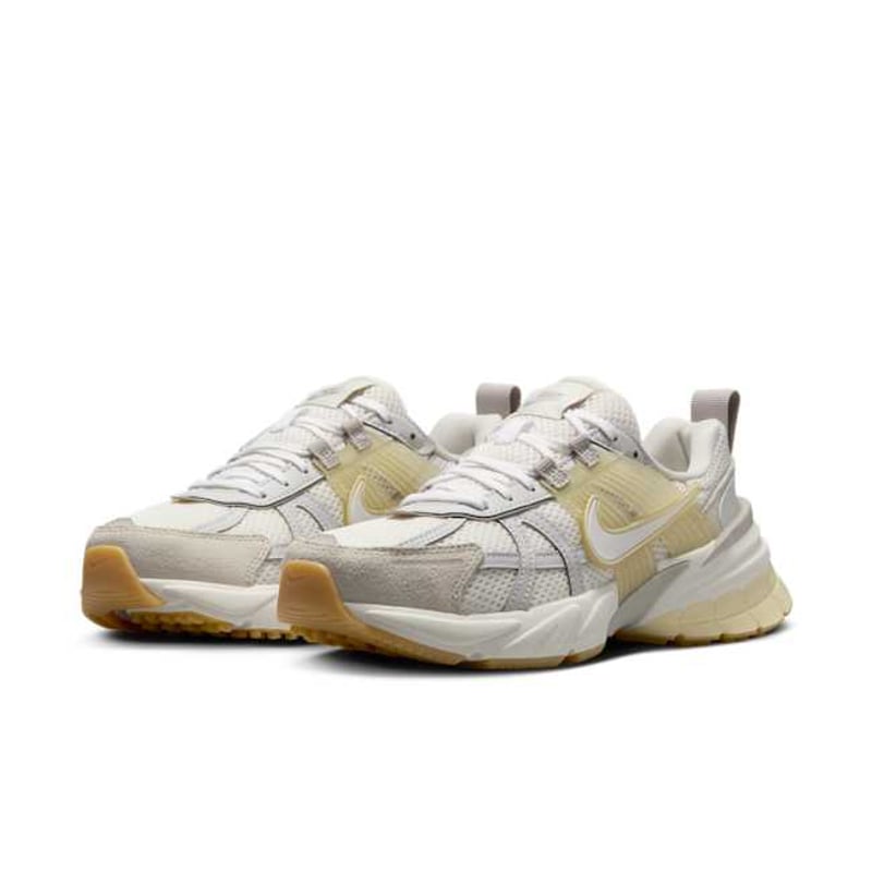 Nike V2K Run HV4314-030 05